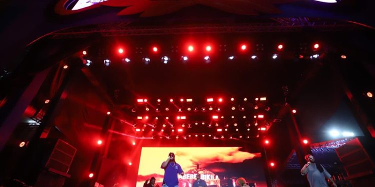 BK eletrifica Manaus com show de rap e energia surreal no Palco Alfândega