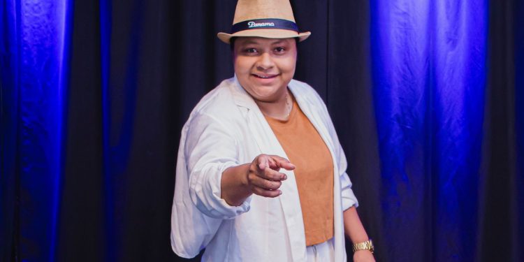 Cantora amazonense lança álbum nas plataformas digitais no próximo dia 13