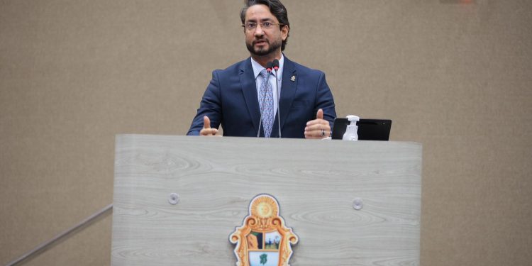 Manaus recebe a Seccional da UVB e realiza o I Encontro Amazônico de Vereadores