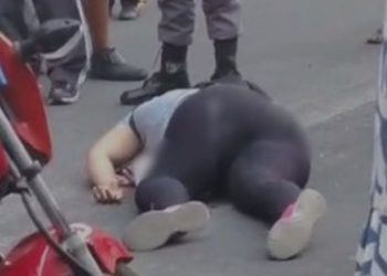 Mulher é morta no meio da rua enquanto voltava de academia