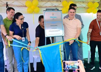 Prefeito David Almeida reinaugura USFR São Pedro ampliando cobertura da atenção primária em Manaus
