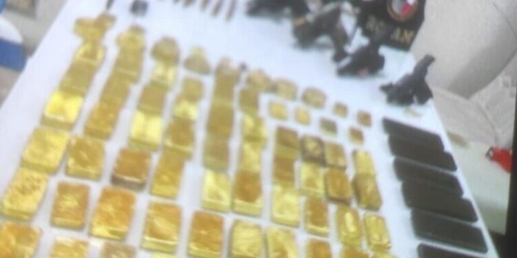 Operação da ROCAM apreende R$ 30 milhões em ouro e policiais são presos