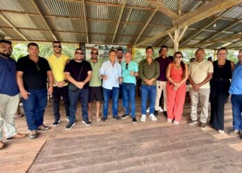 Lideranças de Boca do Acre e Pauini reconhecem atuação de Adjuto Afonso na região do Purus