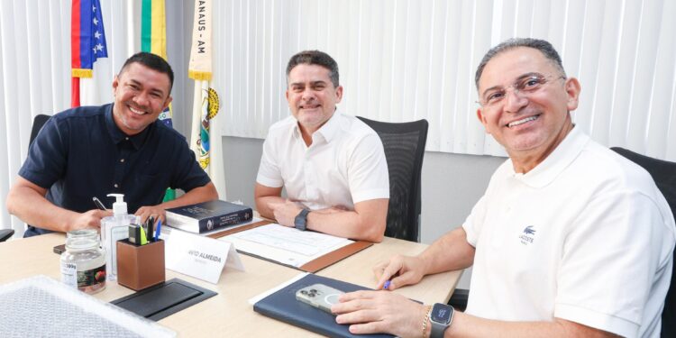 Prefeitura de Manaus anuncia edital de concurso da Semmas