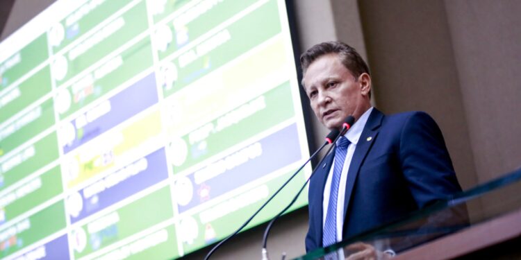 Adjuto Afonso destaca novas agências do Basa e incentivo ao crédito