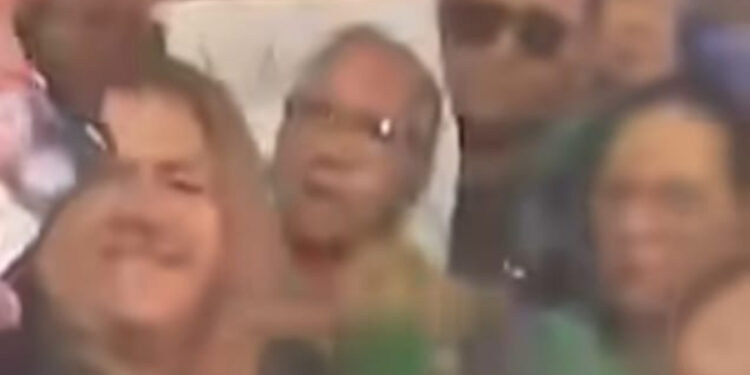 Lideranças sindicais elevam tensão e tumultuam protesto da previdência