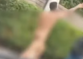 VÍDEO: Homem nu corre pela avenida Mário Ypiranga e surpreende motoristas em Manaus