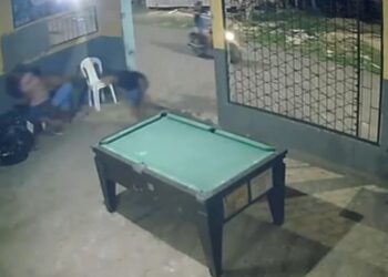 VÍDEO: homens são baleados por pistoleiros em bar no AM