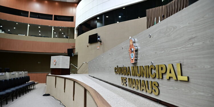 Manaus aprova orçamento de R$ 12 bilhões para 2026 na CMM