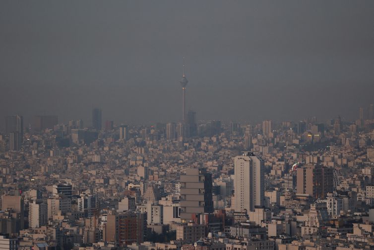 Majid Asgaripour/Wana via Reuters/proibida a reprodução Vista de Teerã após explosões
26/10/2024 Majid Asgaripour/WANA (West Asia News Agency) via REUTERS