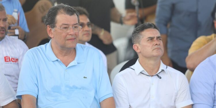 David Almeida condiciona apoio à reeleição de Eduardo Braga a respaldo total à sua candidatura ao Governo do AM