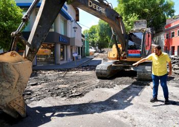 Prefeito Renato Junior vistoria obras da 1ª Rua Gastronômica de Manaus Prefeito Renato Junior vistoria obras da 1ª Rua Gastronômica de Manaus