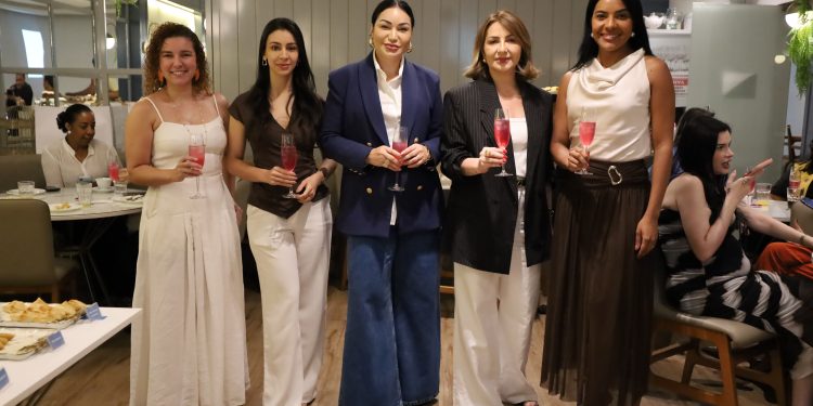 Clube das CEOs impulsiona o empreendedorismo feminino e fortalece negócios em Manaus Clube das CEOs impulsiona o empreendedorismo feminino e fortalece negócios em Manaus