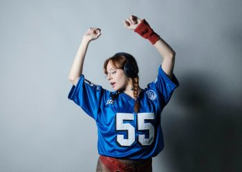 Cantora amazonense Cella é única brasileira selecionada para a JBL Music Academy Cantora amazonense Cella é única brasileira selecionada para a JBL Music Academy